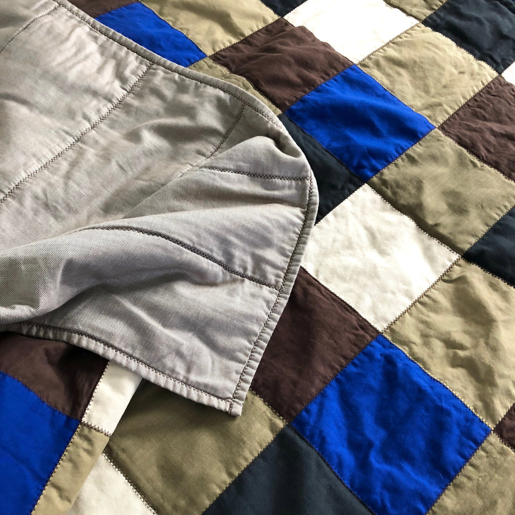 B008 CORN FLOWERS...