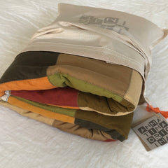 B059 LEAVES ARE FALLING...