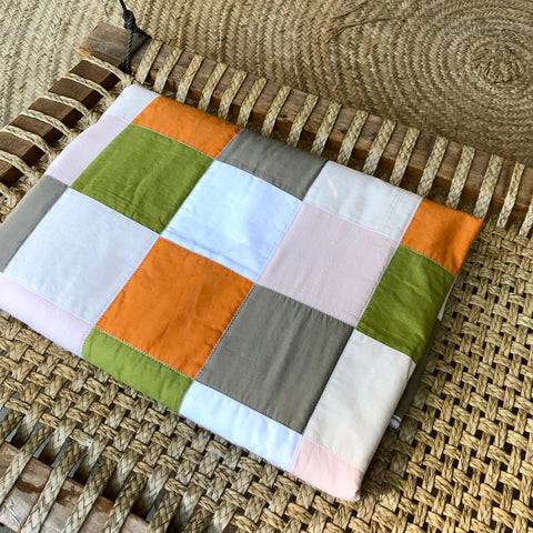 B058 GARDEN POPPIES...