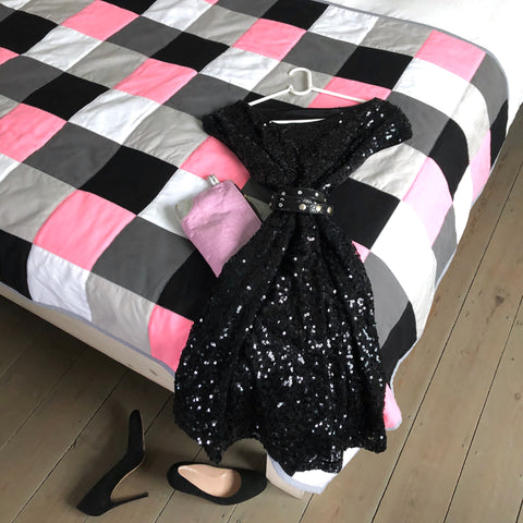 B124 PINK PANTHER...