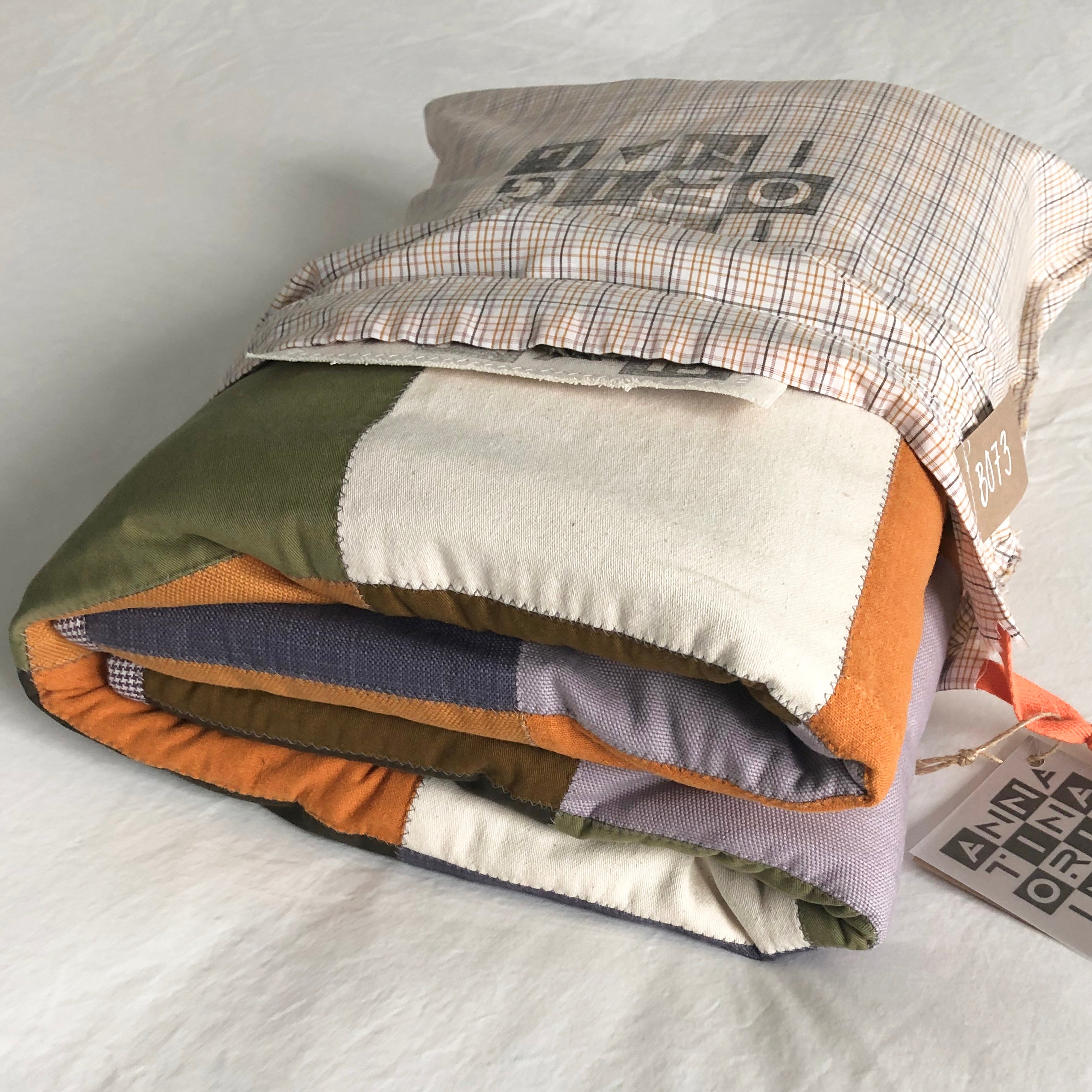 B073 HIMMELBETT...